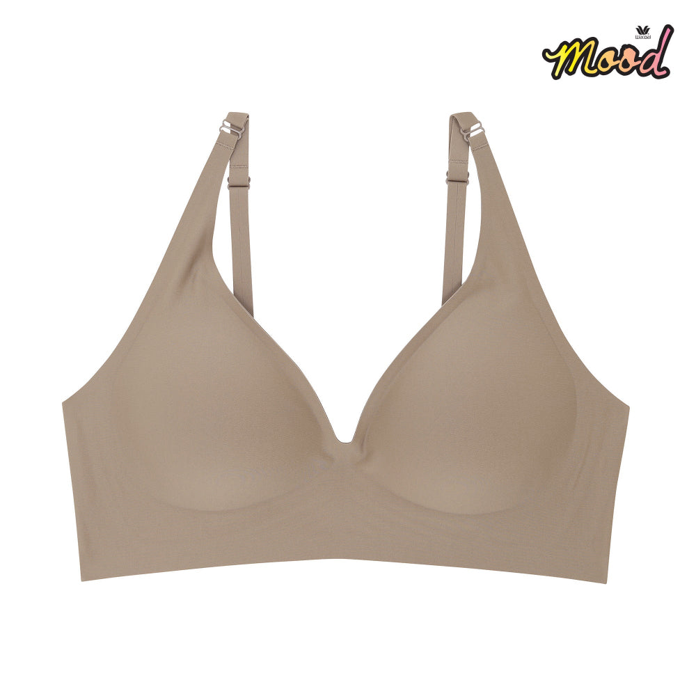 Wacoal Mood ชุดชั้นเนียน บราไร้โครง Smart Size ฟองน้ำบาง รุ่น MM1X72 สีน้ำตาล (BR)