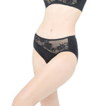 Wacoal Curve Diva, non-wired bra, firming, plus size women, model WQ1539, black (BL)