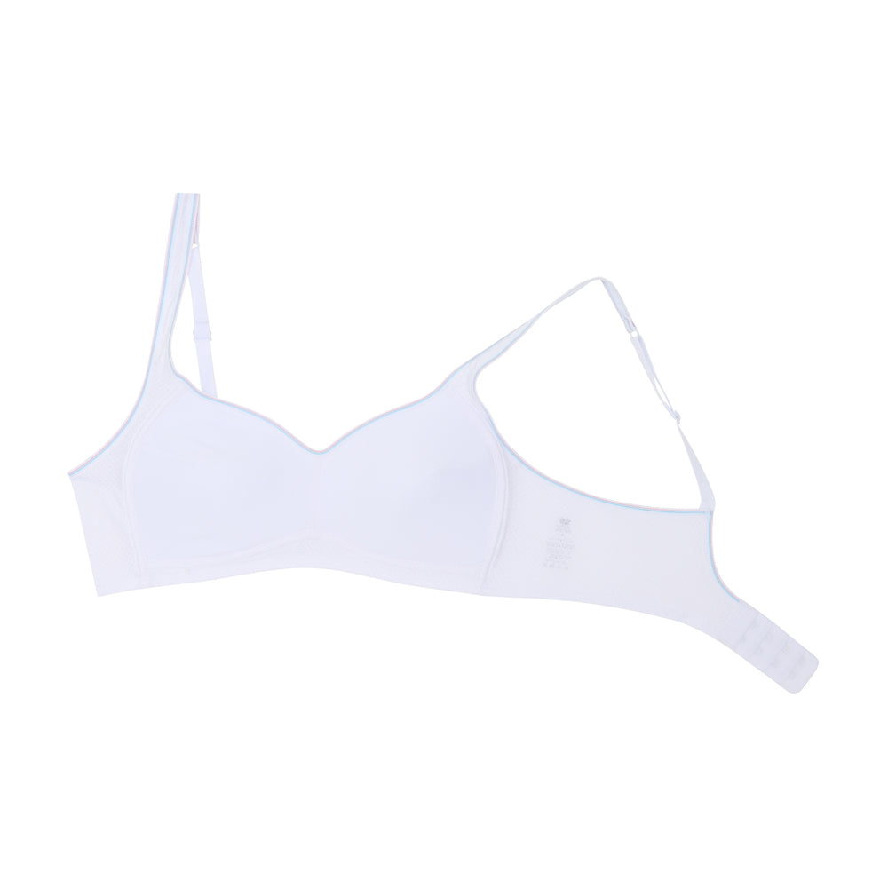 Wacoal Bloom Step 3 ชุดชั้นในสำหรับเด็ก เสื้อในเด็กไม่มีโครง รุ่น WB1Y15 สีขาว (WH)