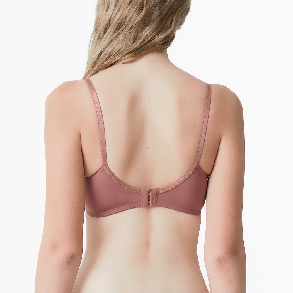 Wacoal Surprise Comfort Bra เสื้อชั้นในไร้โครง รุ่น WB3X96 สีน้ำตาล (BN)