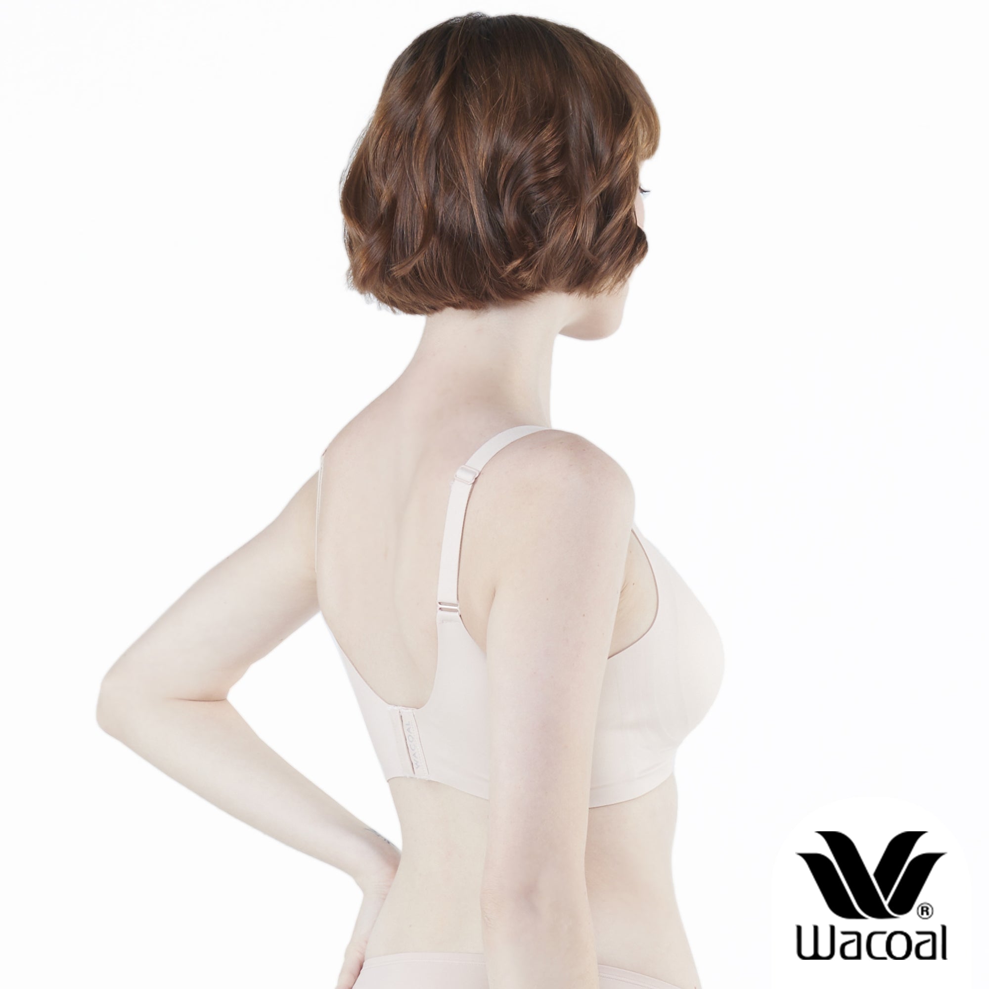 Wacoal ชุดชั้นเนียน บราไร้โครง Smart Size เสริมฟองน้ำ แพ็ค 2 ชิ้น รุ่น WB3Y28/WB3228 สีเบจ (BE)
