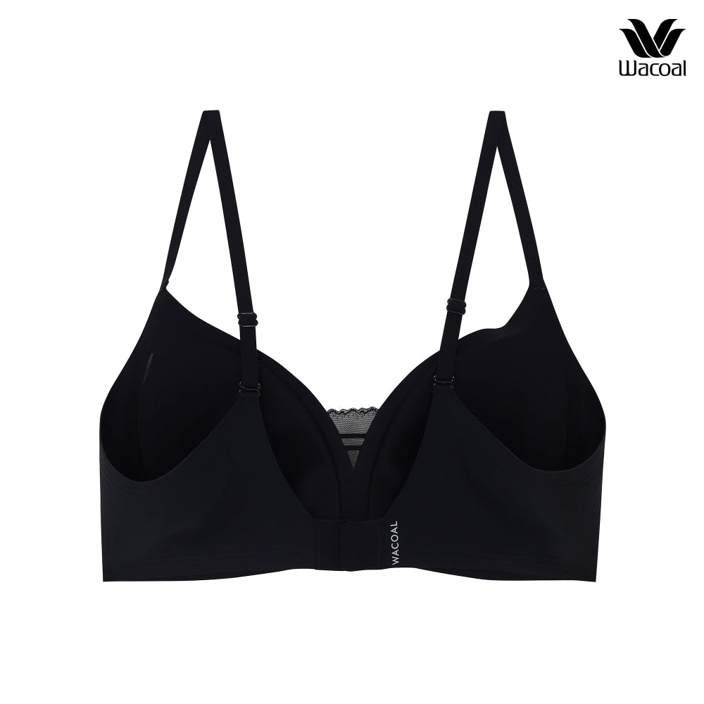 Wacoal บราไร้โครง Smart size ผ้าร่องแต่งลูกไม้ เซท 2 ชิ้น รุ่น WB3238 สีดำ (BL)
