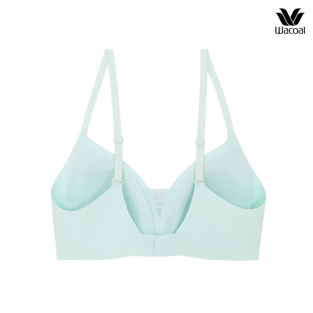 Wacoal ชุดชั้นเนียน บราไร้โครง Smart size ผ้าร่องแต่งลูกไม้ รุ่น WB3Y38 สีเขียว (ME)