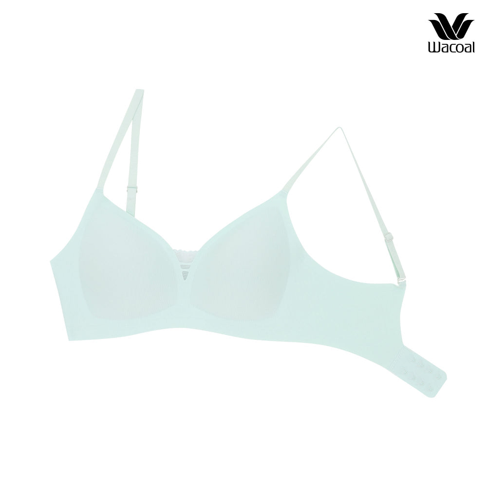 Wacoal บราไร้โครง Smart size ผ้าร่องแต่งลูกไม้ เซท 3 ชิ้น รุ่น WB3Y38/WB3338 คละสี