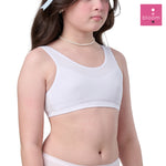 Wacoal Bloom Step 2 ชุดชั้นในสำหรับเด็ก เสื้อกล้ามครึ่งตัวแบบเรียบ รุ่น WH6L29 สีขาว (WH)