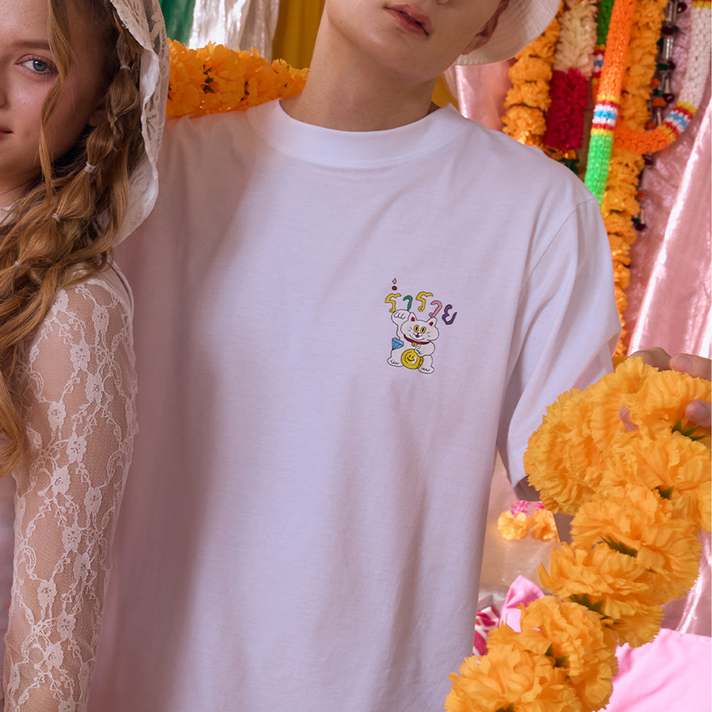 Wacoal X Sahred Toy เสื้อยืด Oversized ลายร่ำรวยเงินทอง (RICH) รุ่น WN3D17 สีขาว (WH)