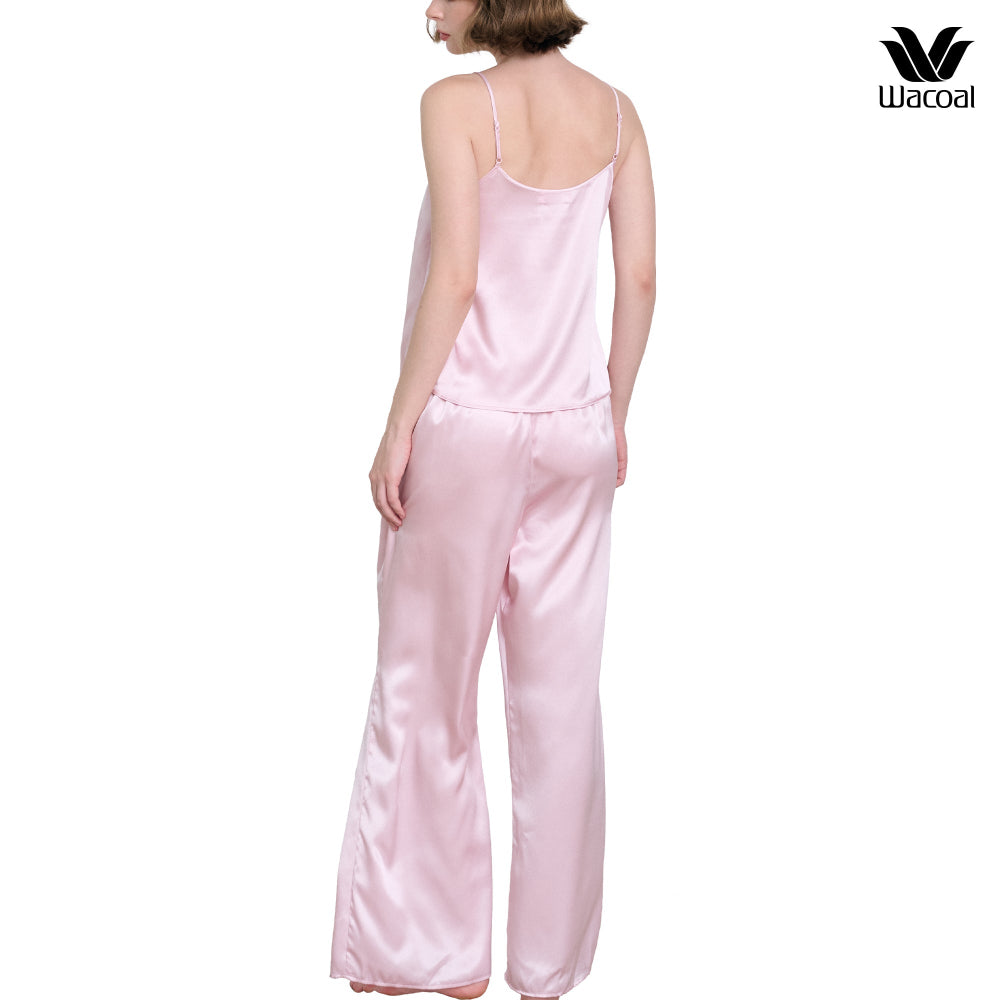 Wacoal Unban comfort กางเกงชุดนอน รูปแบบขายาว ผ้าซาติน รุ่น WN5E03 (เฉพาะกางเกงขายาว)