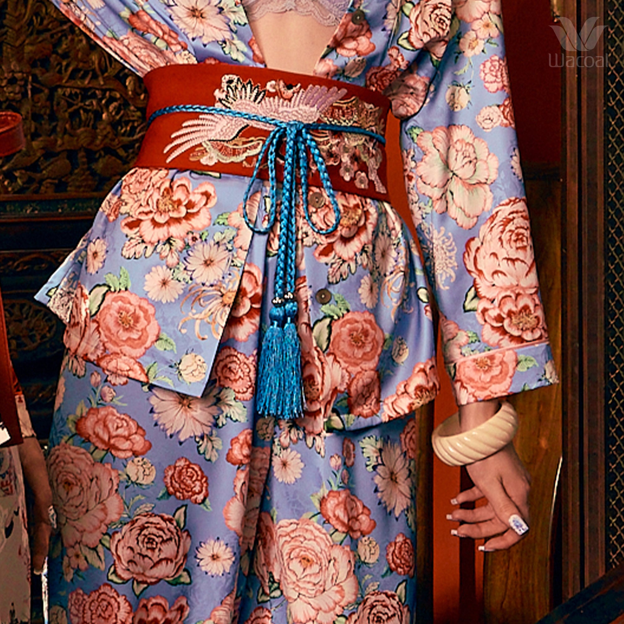 Wacoal X Phannapast ชุดนอนรูปแบบเสื้อแขนยาว คอฮาวาย รุ่น WN7D57 สีฟ้า (SX)