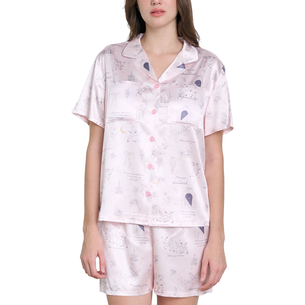 Wacoal Dreamland Collection ชุดนอนกันโป๊ แขนสั้นขาสั้น ผ้าซาติน พิมพ์ลาย Stary clouds รุ่น WN7V20 สีชมพูอมส้ม (OR)