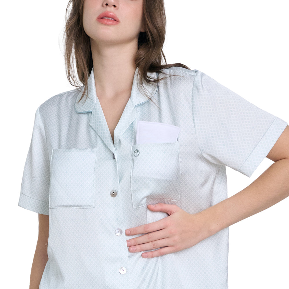 Wacoal Urban comfort ชุดนอนผ้าซาติน แขนสั้น ขาสั้น รุ่น WN7V27 สีฟ้า (ME)
