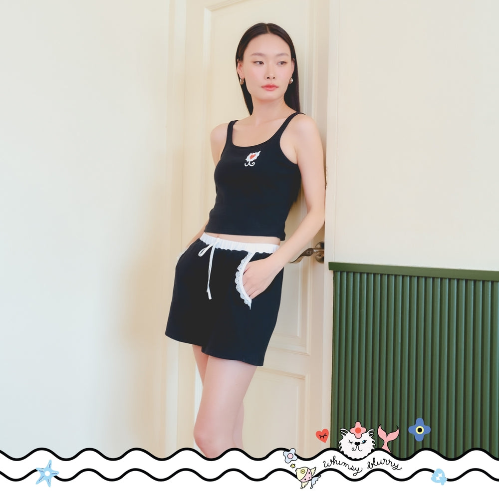 Wacoal Styled by Whimsy Blurry เสื้อสายเดี่ยวเสริมบราพร้อมกางเกงขาสั้น รุ่น WN9D11 สีดำ (BL)