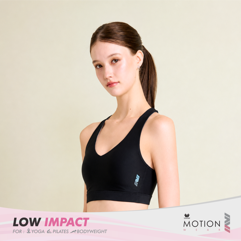 Wacoal Motion Wear บราออกกำลังกายแบบสวมหัว รุ่น WR3215 สีดำ (BL)
