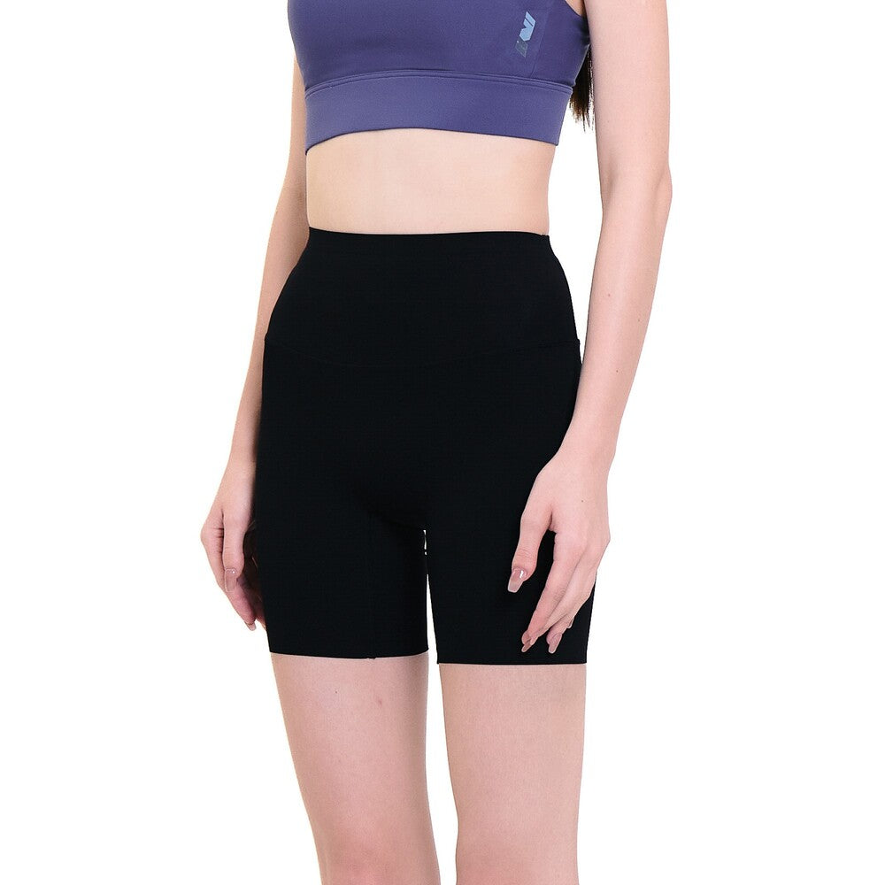 Wacoal Motion Wear กางเกงออกกำลังกายขาสั้น รุ่น WR7129 สีดำ (BL)