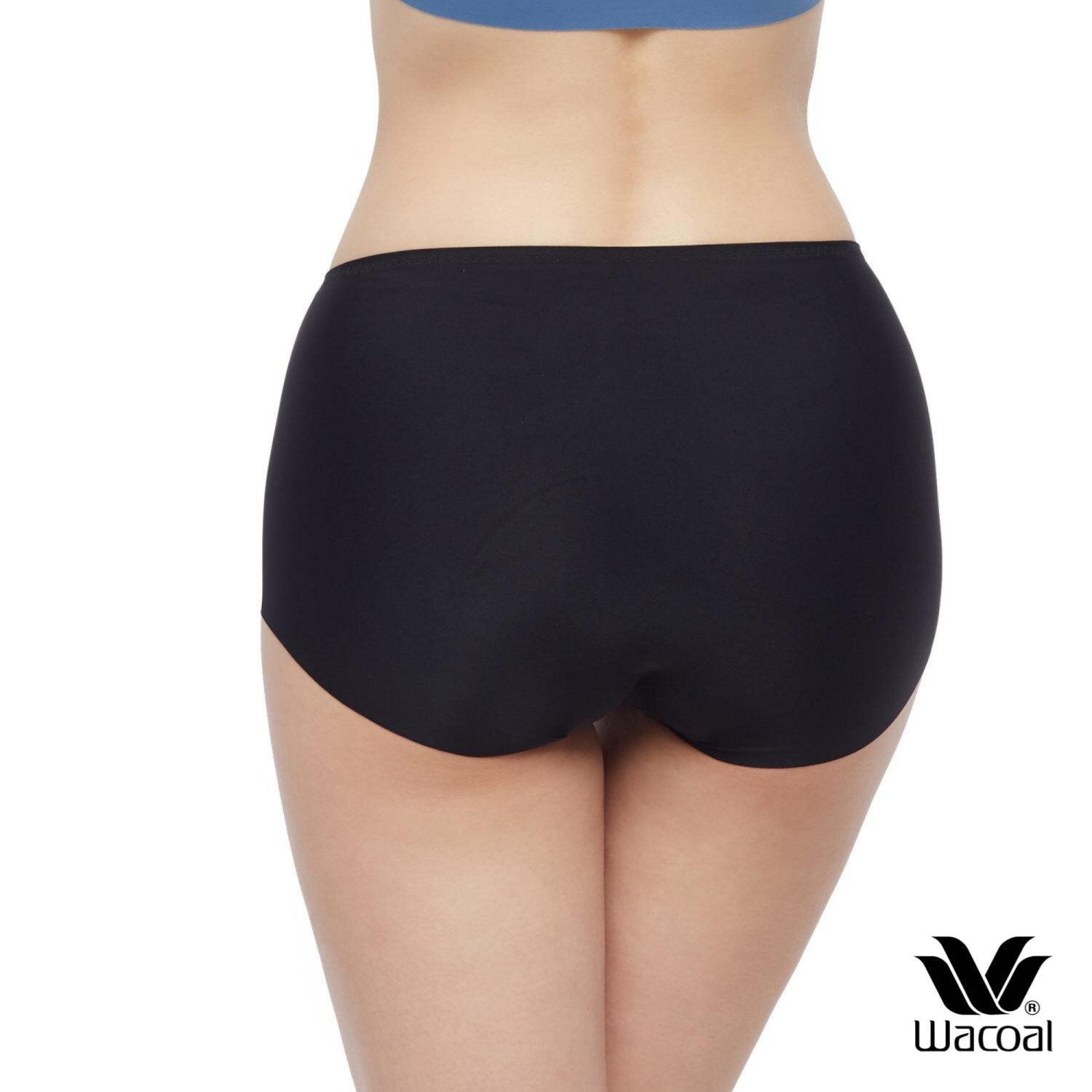 Wacoal Oh my nudes panty กางเกงในไร้ขอบ เนียนเรียบ รูปแบบเต็มตัว Set 5 ชิ้น รุ่น WU4F99 คละสี (สีเบจ2-สีดำ2-สีเทา1)