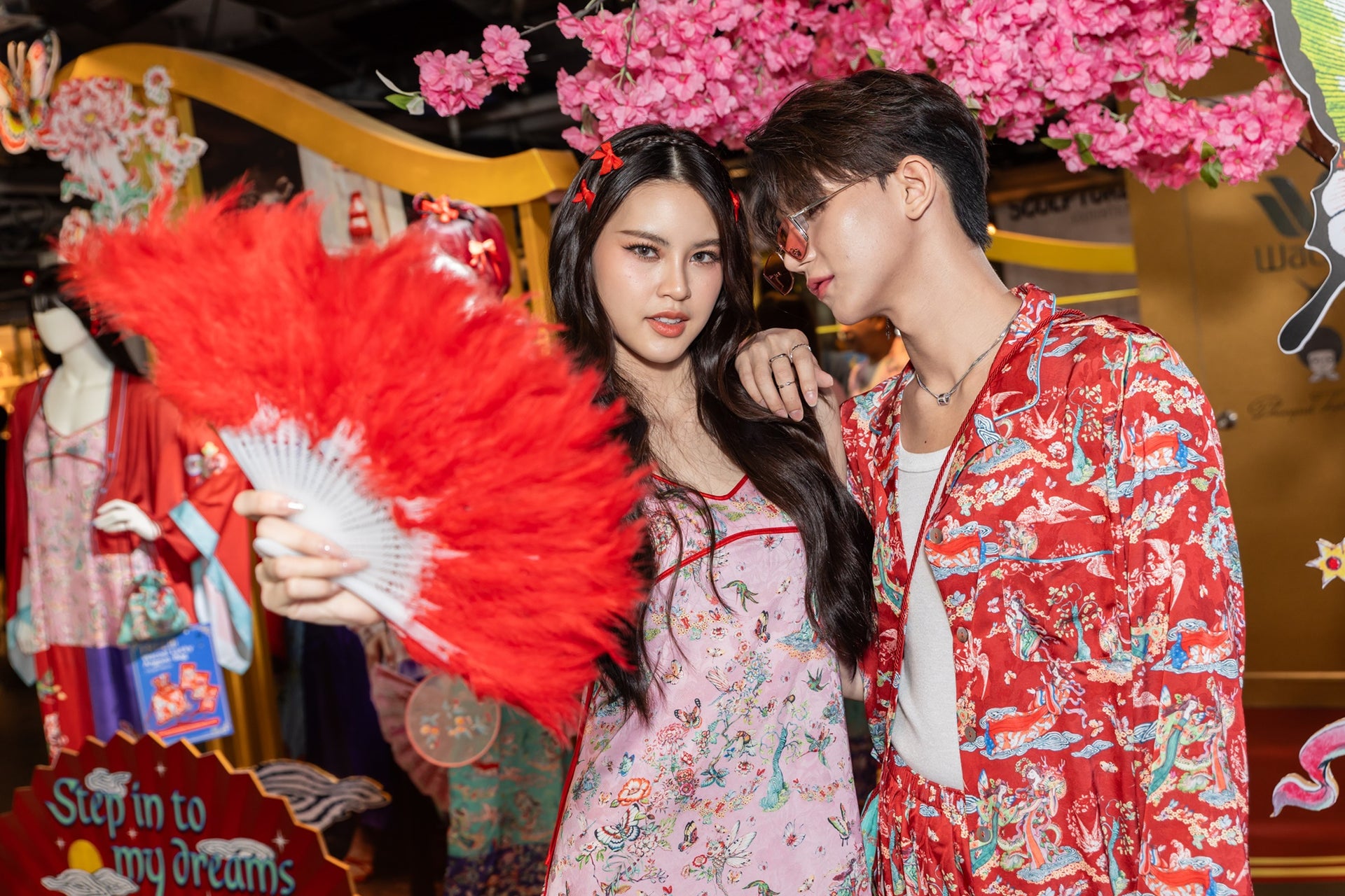 Wacoal ต้อนรับตรุษจีน อวดโฉมคอลเลกชันพิเศษ  Wacoal X Phannapast Chinese New Year 2024 “Step in to My Dreams”  แต่งตัวสวย..ช่วยเสริมทรัพย์ รับความมงคล