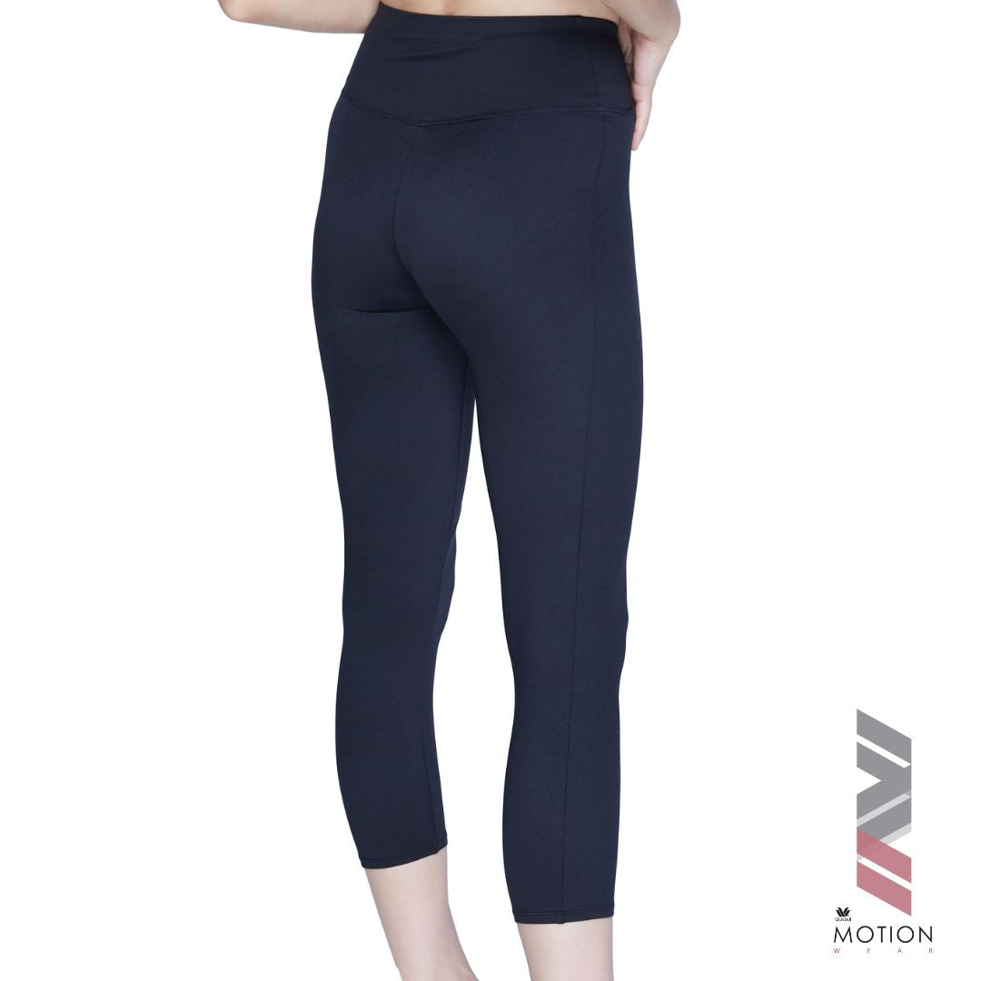 Wacoal Motion Wear กางเกงสำหรับออกกำลังกาย In to Out รุ่น WR7109 สีดำ (BL)