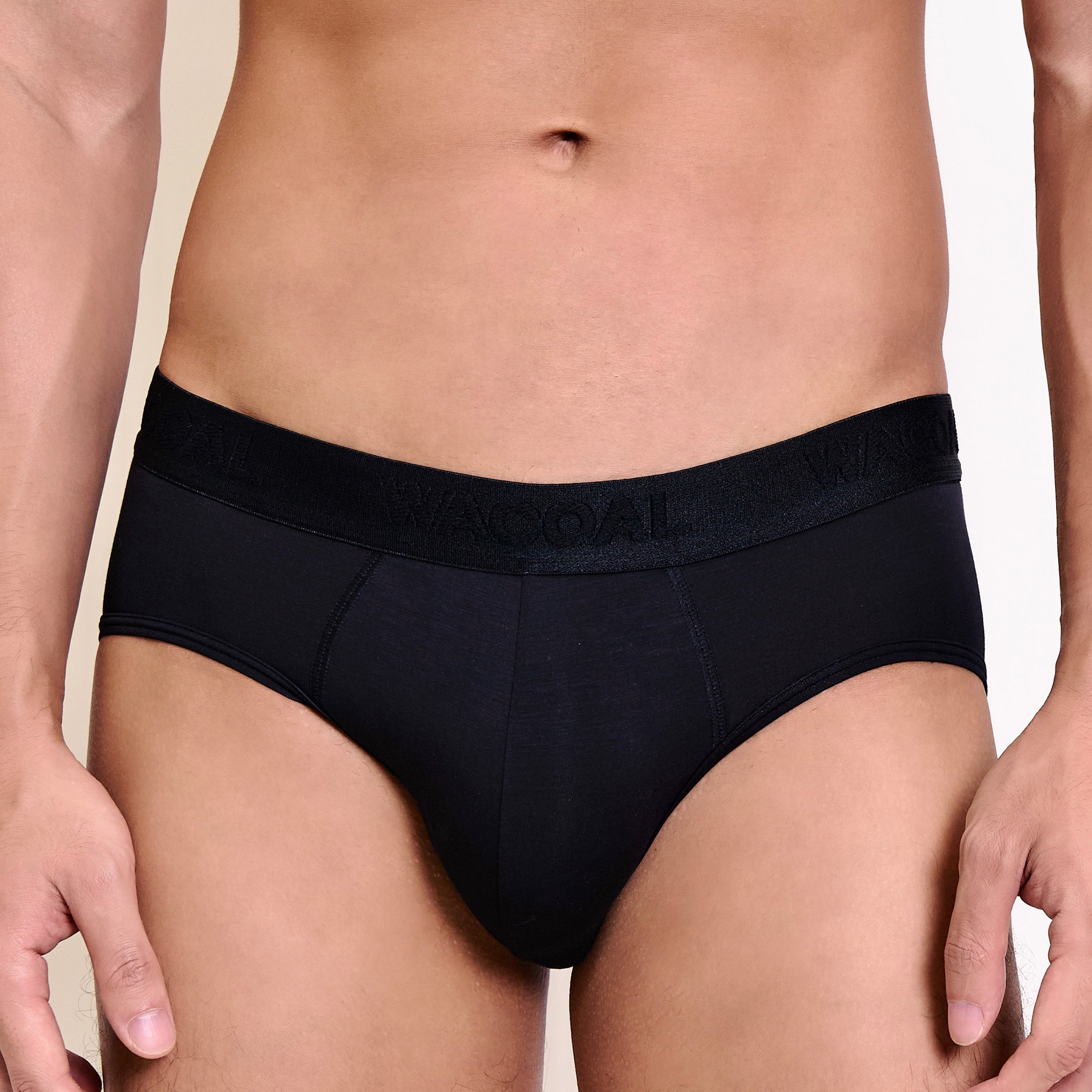 Wacoal กางเกงในผู้ชาย BAMBOO FILAGEN (BIKINI) รุ่น WXU303 สี ดำ (BL)