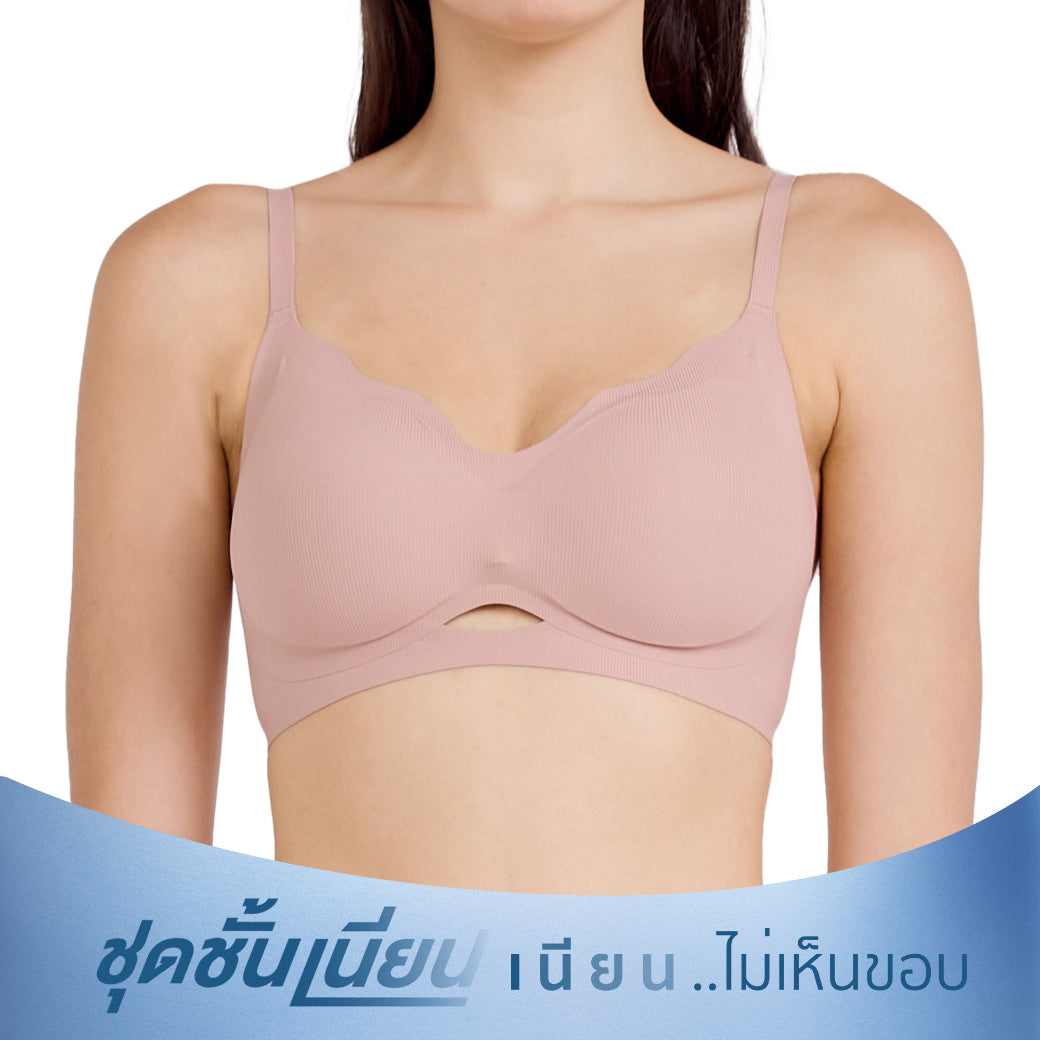 Wacoal ชุดชั้นเนียน บราไร้โครง Smart Size ฟองน้ำบาง รุ่น MM1Y03 สีชมพูอ่อน (PN)