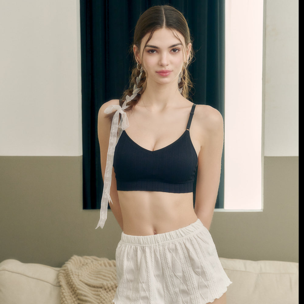 Wacoal Mood Comfy Bra ชุดชั้นในวัยรุ่น บราไร้โครง รุ่น MM1Y14 สีดำ (BL)