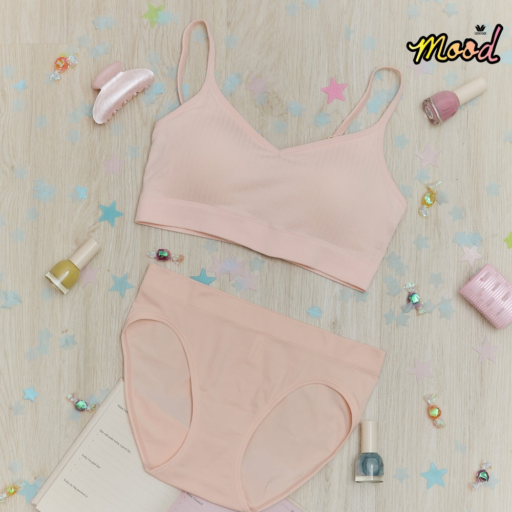 Wacoal Mood Comfy Bra ชุดชั้นในวัยรุ่น บราไร้โครง รุ่น MM1Y51 สีส้ม (OR)