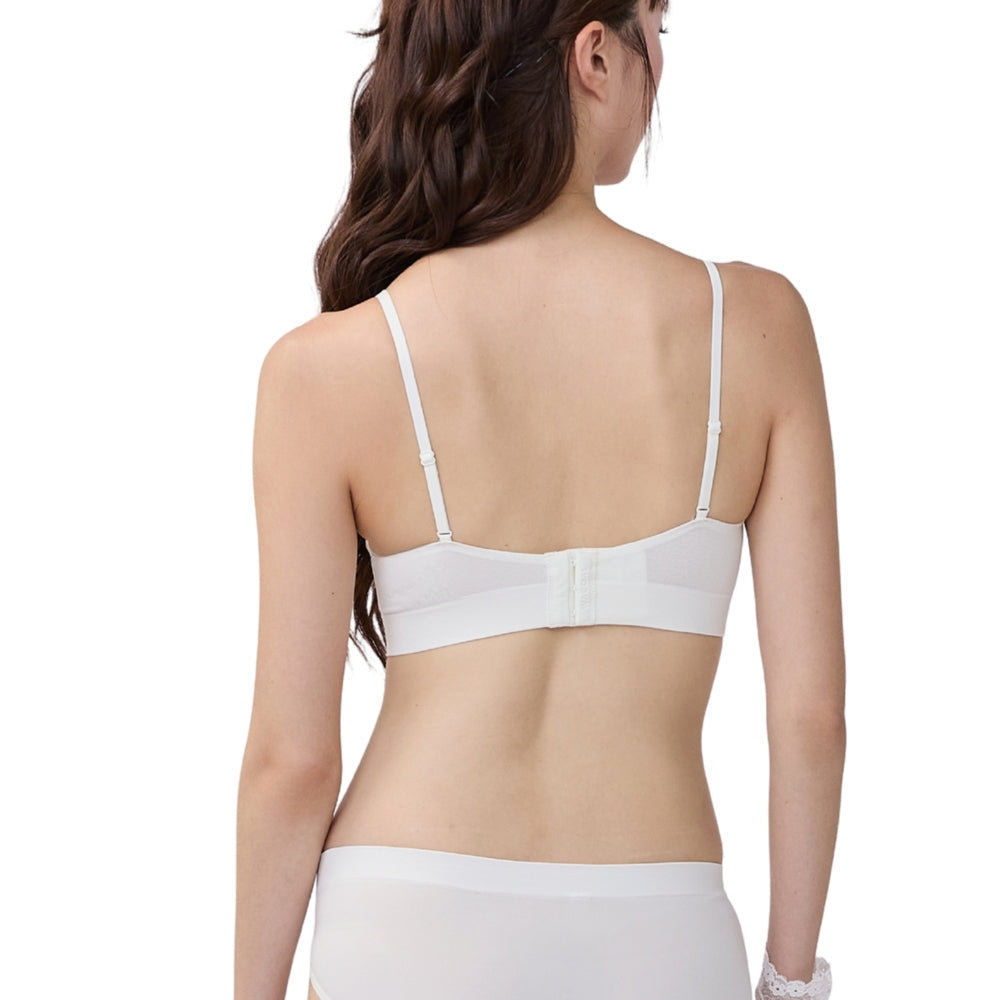 Wacoal Mood Comfy Bra ชุดชั้นในวัยรุ่น บราไร้โครง รุ่น MM1Y52 สีครีม (CR)