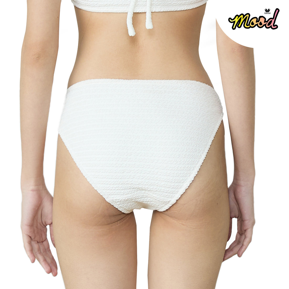 Wacoal Mood Beach &amp; Bra, Wacoal swim shirt, model MM1U07 (paired with swim trunks, model MM6U07), white (WH)