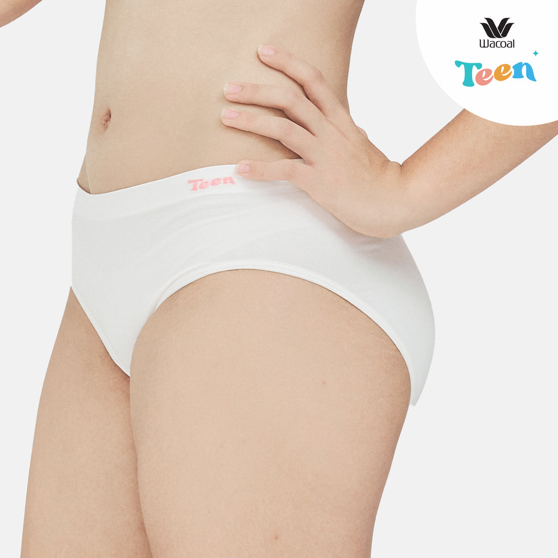 Wacoal Teen underwear for teenagers, wireless bra, strapless style, model WBT109 (paired with MUT108), cream color (CR)