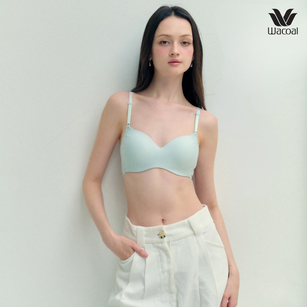 Wacoal Surprise Comfort Bra เสื้อชั้นในไร้โครง รุ่น WB3X96 สีเขียวอ่อน (LM)