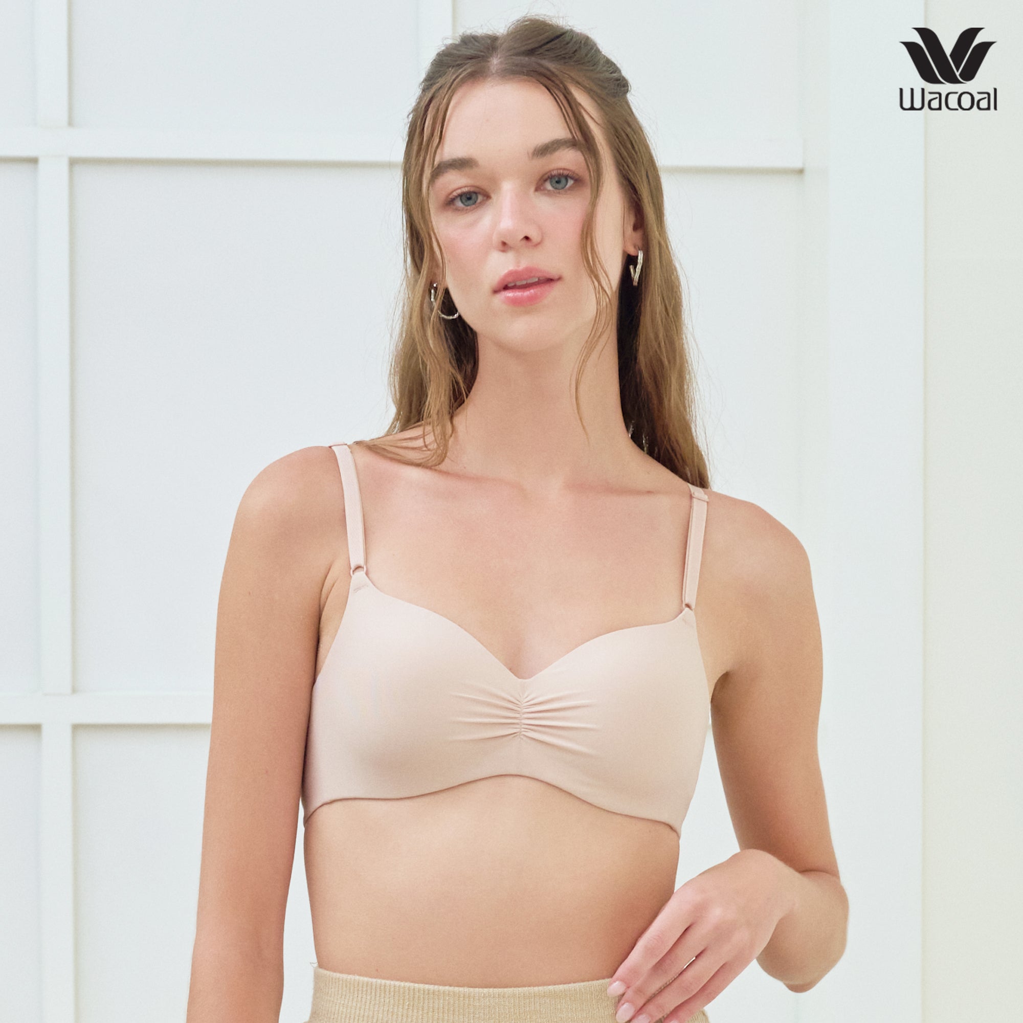 Wacoal Go Girls Smart Size Easy Matching Bra บราไร้โครงวาโก้ รุ่น WB3Y41  สีเบจ (BE)