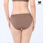Wacoal Best Innovation, the best non-wired bra of the year, model WB5X95 (paired with MUP200 pants), brown (BR)