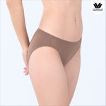 Wacoal Best Innovation, the best non-wired bra of the year, model WB5X95 (paired with MUP200 pants), brown (BR)
