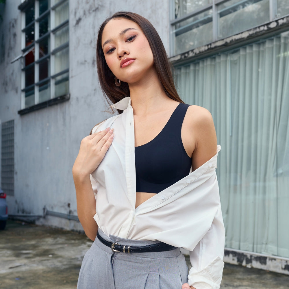 Wacoal Smart Size บราไร้โครง ฟองน้ำบาง 8 มิล รุ่น WB5Y02 สีดำ (BL)