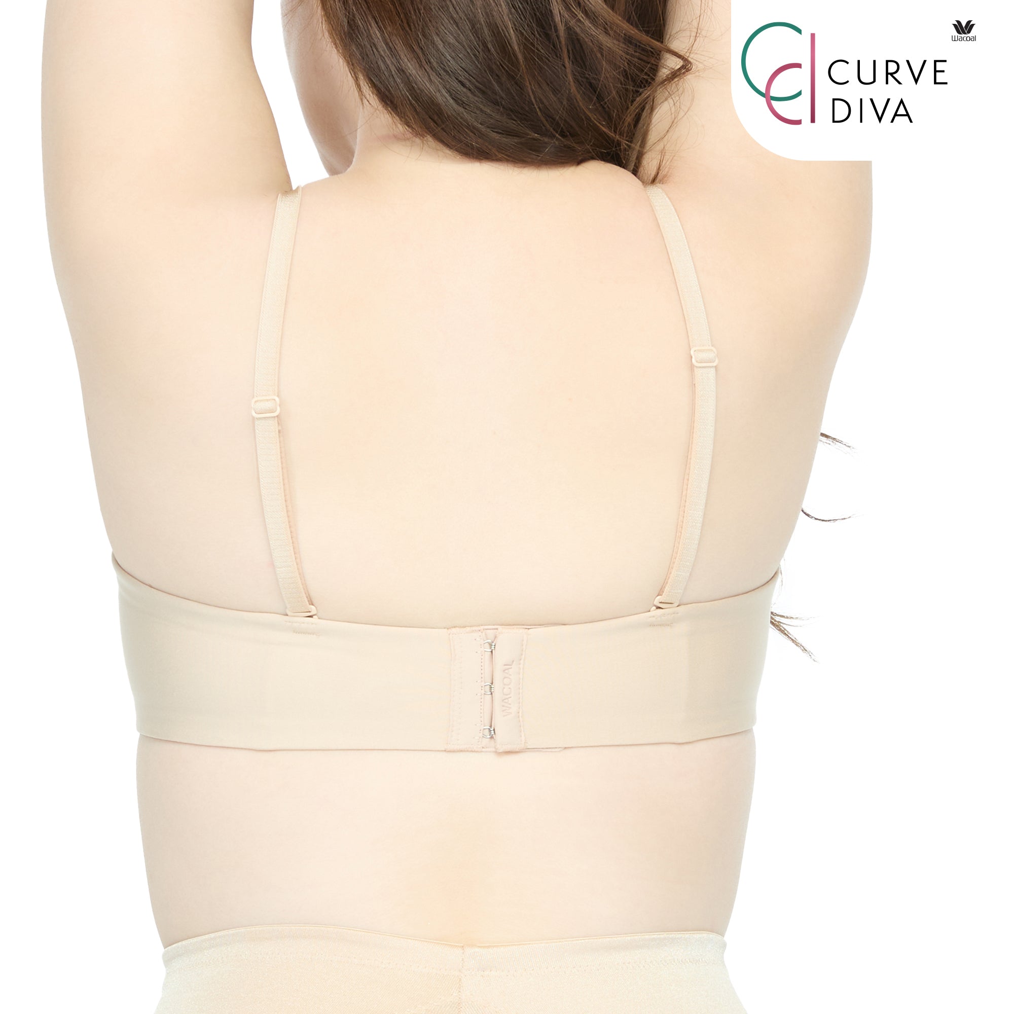 Wacoal Curve Diva บราเกาะอกมีโครงเก็บกระชับ สาวคัพใหญ่ รุ่น WB7986 สีเนื้อ (NN)