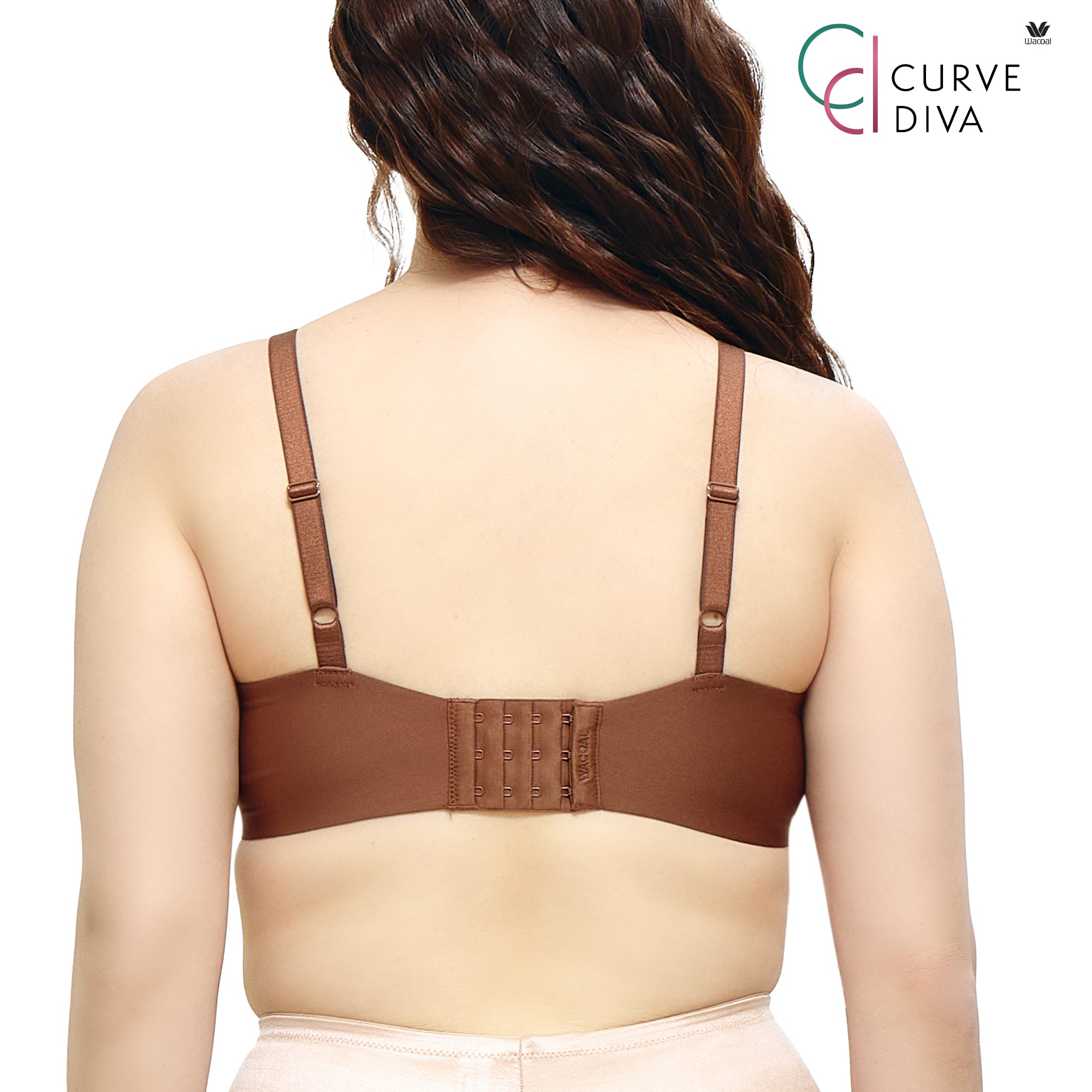 Wacoal Curve Diva บรามีโครงเก็บกระชับ สาวคัพใหญ่ รุ่น WB7992/WQ1867 สีน้ำตาล (BR)