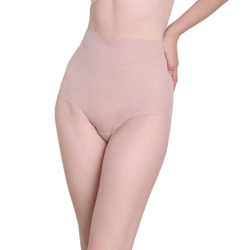 Wacoal Shapewear Stay กางเกงกระชับหน้าท้อง ยกก้น รุ่น WG1272 สีเบจ (BE)