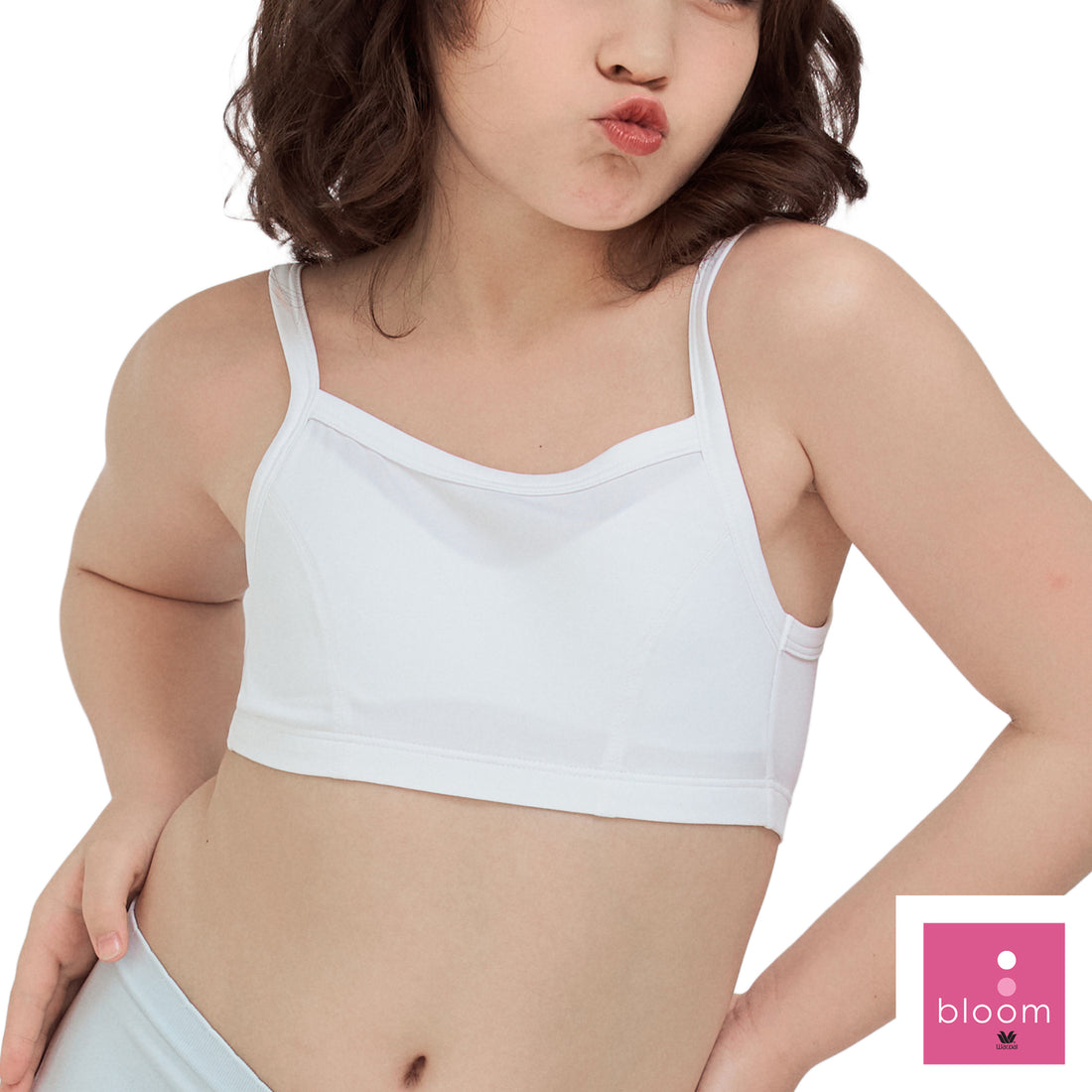 Wacoal Bloom Step 2 children's underwear Plain half tank top, model WH6L26