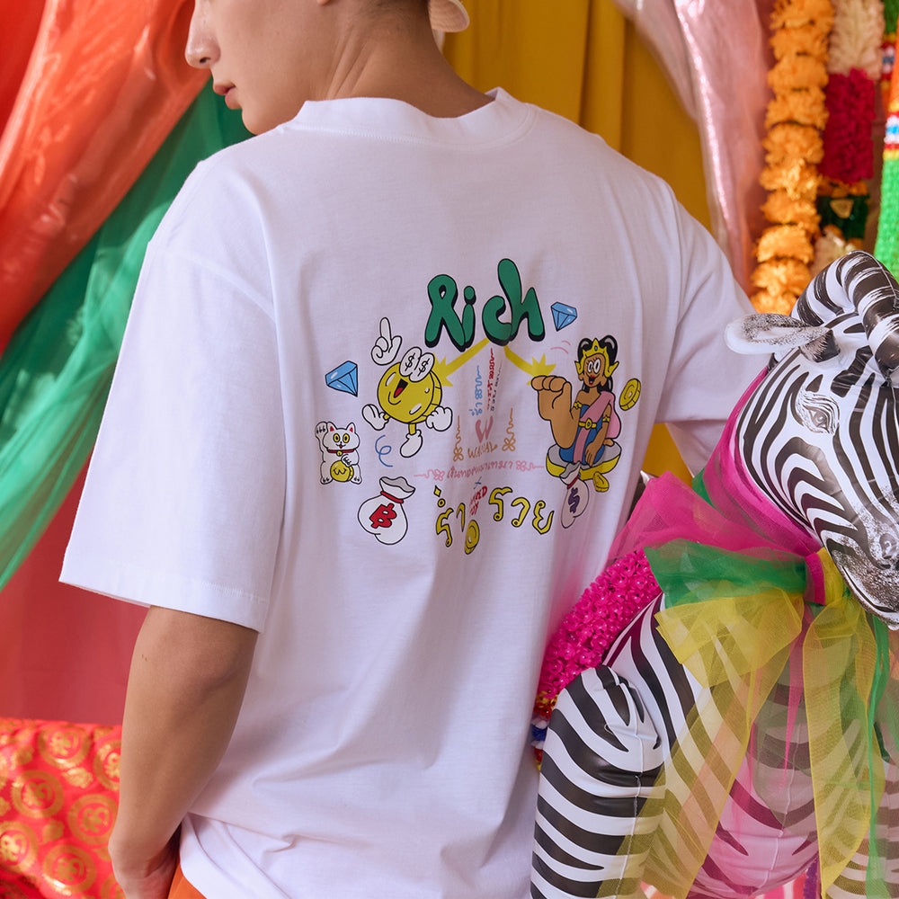 Wacoal X Sahred Toy เสื้อยืด Oversized ลายร่ำรวยเงินทอง (RICH) รุ่น WN3D17 สีขาว (WH)