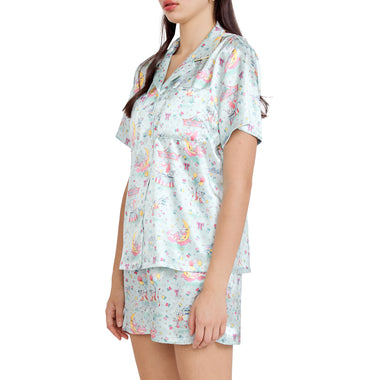 Wacoal Millie & Friends Circat Collection ชุดนอนกันโป๊ รูปแบบเสื้อแขนสั้น กางเกงขาสั้น รุ่น WN7D40