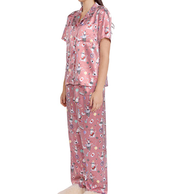 Wacoal Millie & Friends Circat Collection ชุดนอนกันโป๊ รูปแบบเสื้อแขนสั้น กางเกงขายาว ลายริ้ว รุ่น WN7D41 สีแดง (RE)