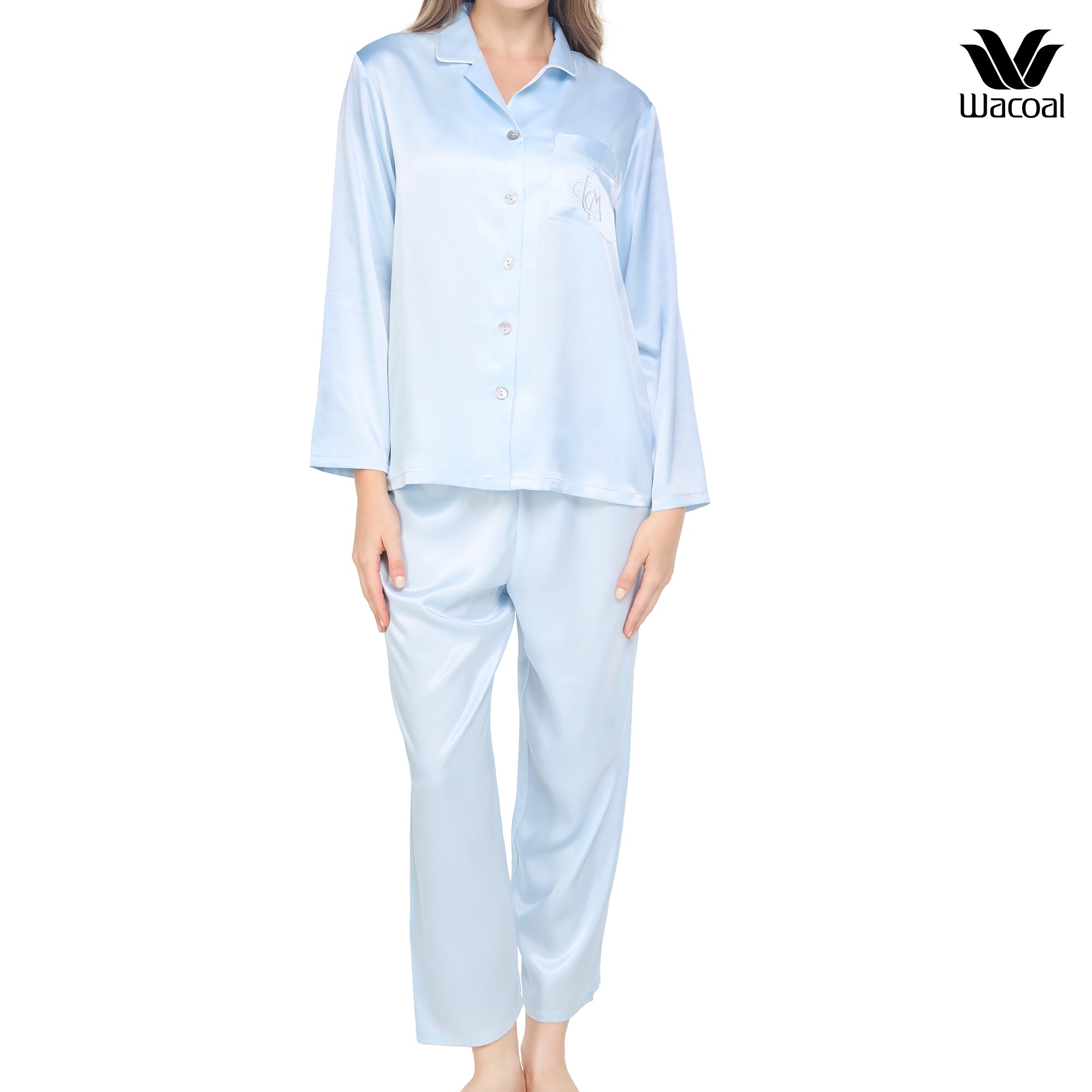 Wacoal Sleep Wear ชุดนอนผ้า Satin Set แขนยาว ขายาว รุ่น WN7E19 สีฟ้าคราม (SM)