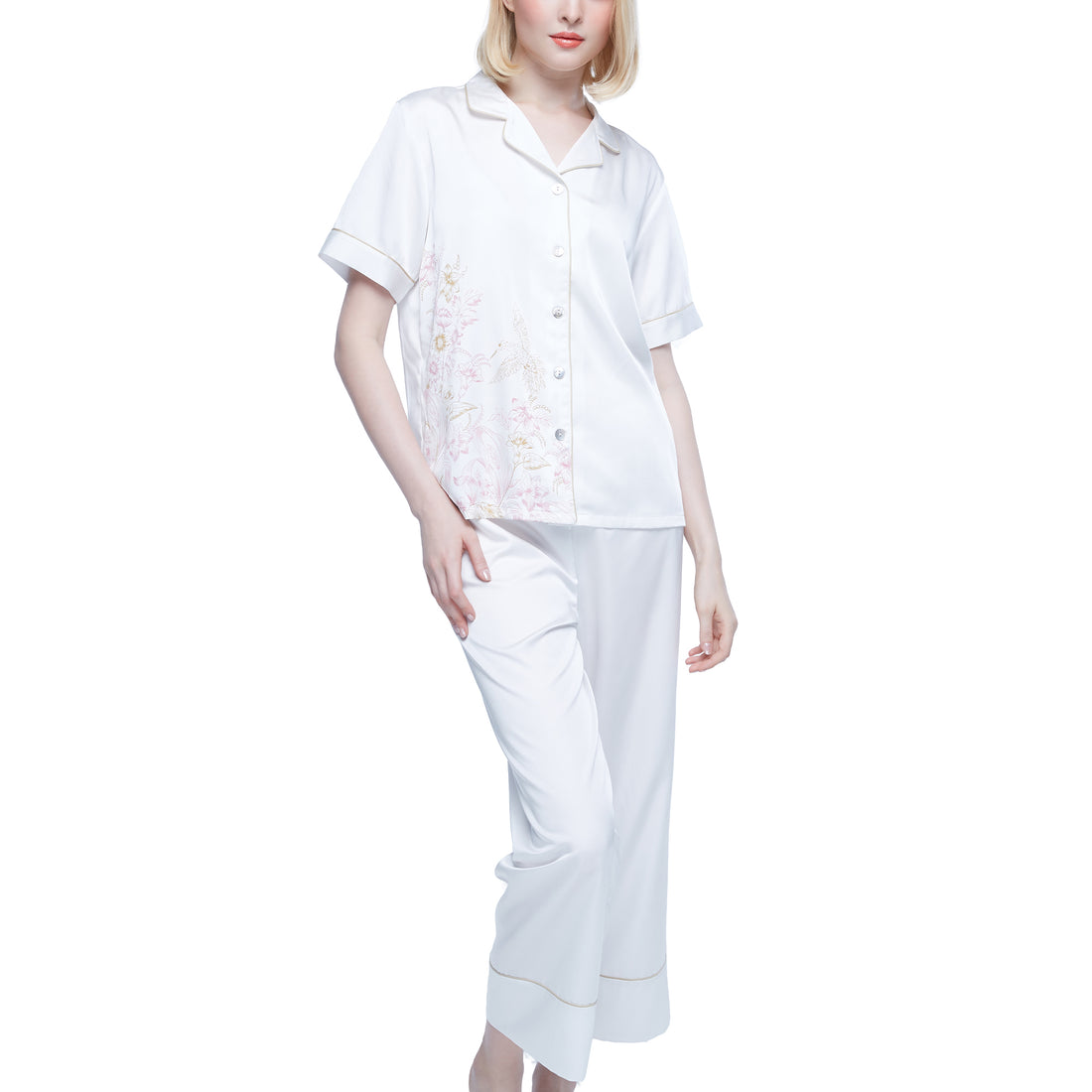 Wacoal Sleepwear ชุดนอนวาโก้ เสื้อคอฮาวาย แขนสั้น/กางเกงขายาว ผ้า Satin รุ่น WN7E27 สีชมพู (PI)