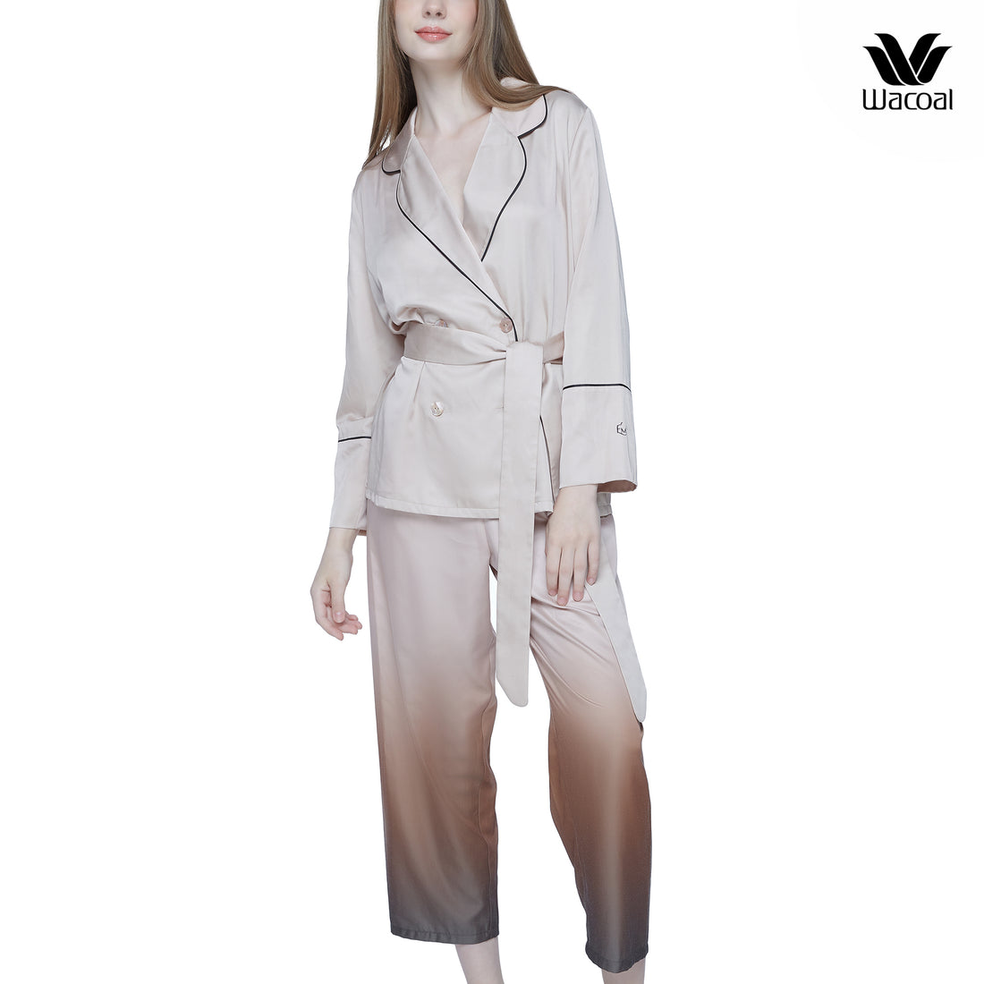 Wacoal Sleepwear ชุดนอนแขนยาว ขายาว ทรงแฟชั่น รุ่น WN7E46 สีเบจ (BE)
