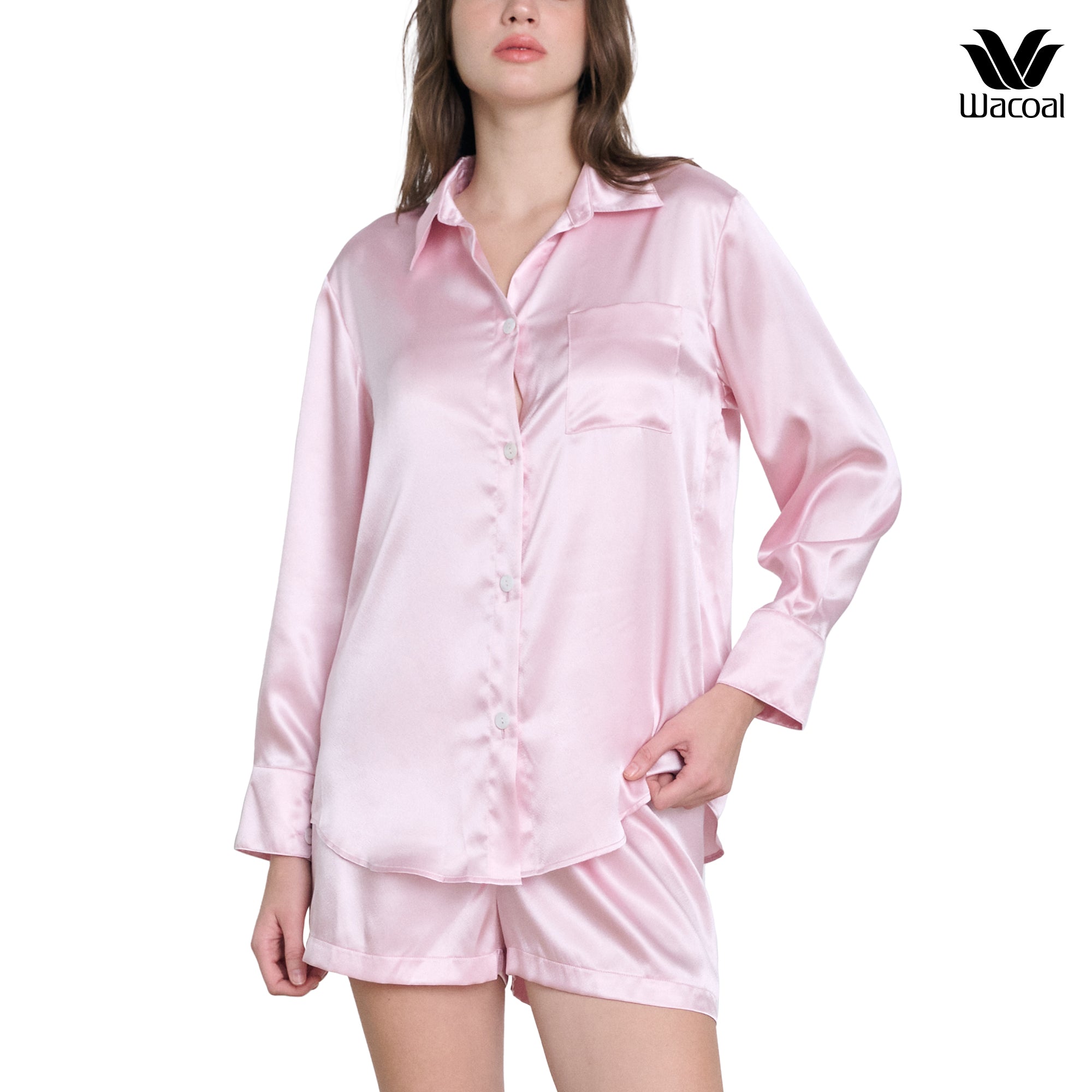 Wacoal Urban comfort ชุดนอน แขนยาว-กางเกงขาสั้น ผ้าซาติน รุ่น WN7E98 สีชมพู (PI)