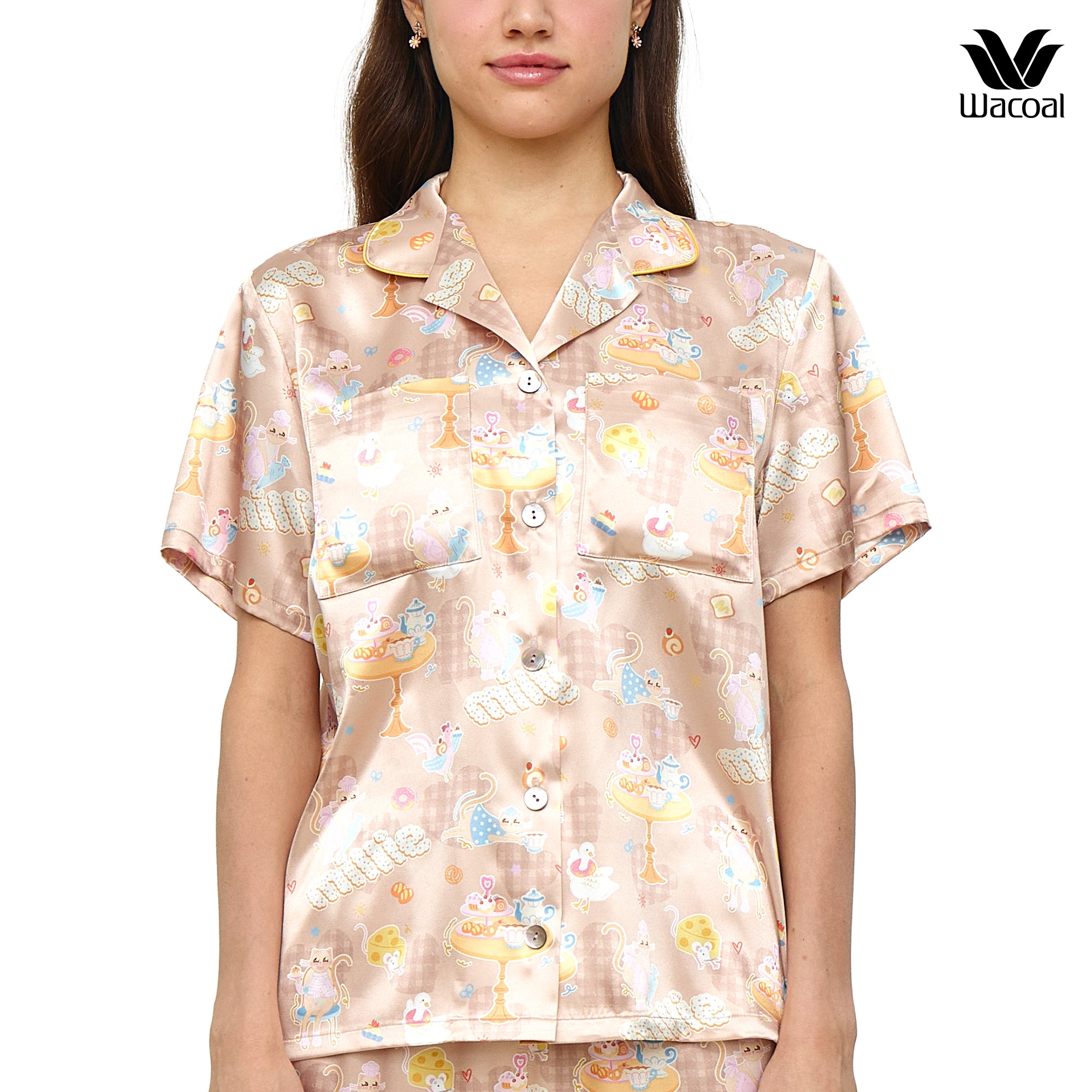 Wacoal CAFE’ CATION ชุดนอนกันโป๊ แขนสั้น ขายาว ผ้า Satin รุ่น WN7V25 สีน้ำตาล (BR)