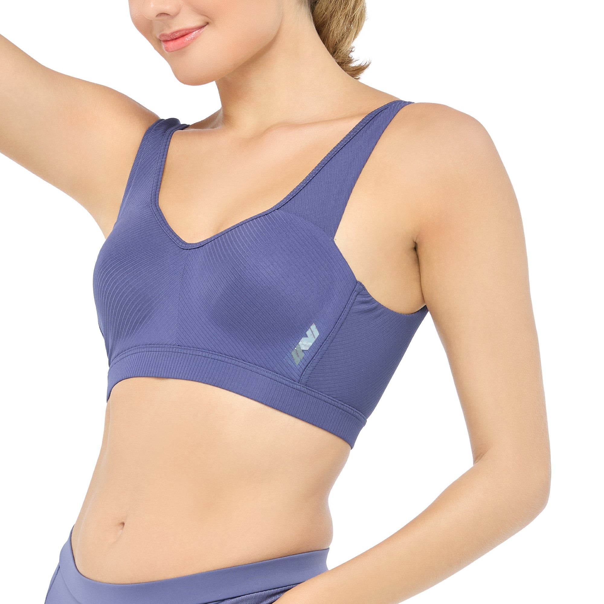 Wacoal Motion Wear บราสำหรับออกกำลังกาย In to Out รุ่น WR1524 สีเทาออกน้ำเงิน (NG)