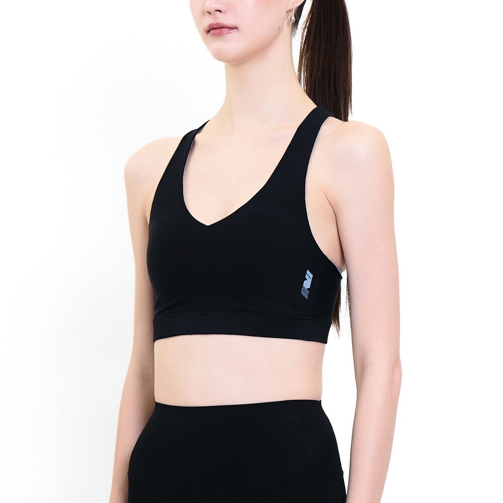 Wacoal Motion Wear บราออกกำลังกายแบบสวมหัว รุ่น WR3215 สีดำ (BL)