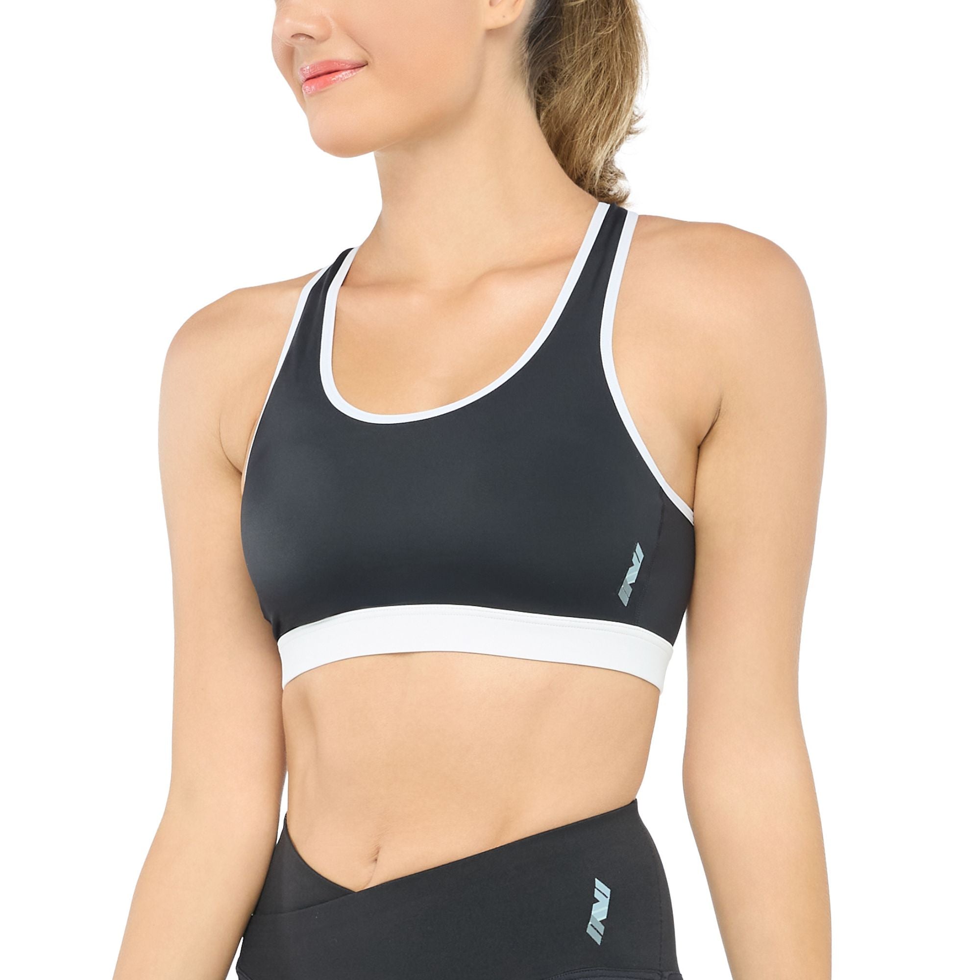Wacoal Motion Wear บราสำหรับออกกำลังกาย In to Out รุ่น WR3455 สีดำ (BL)
