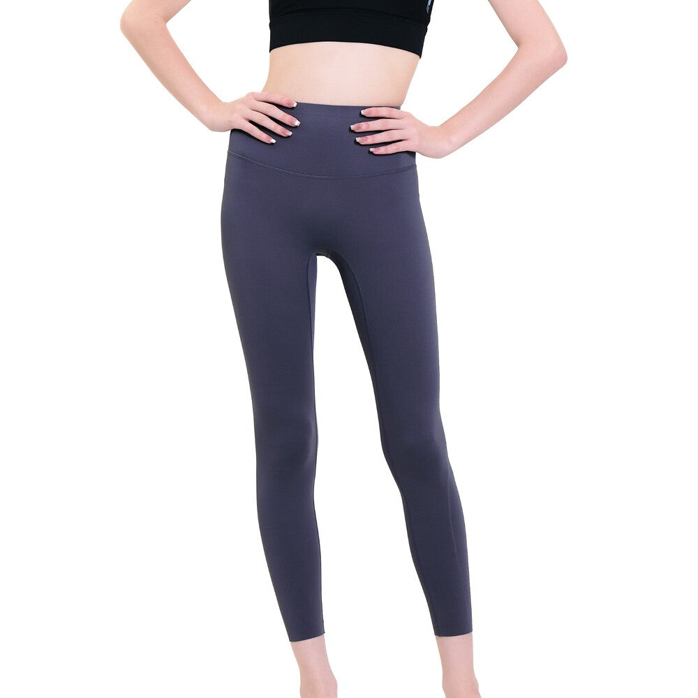 Wacoal Motion Wear กางเกงสำหรับออกกำลังกาย Outer รุ่น WR7124 สีเทาดำ (GF)