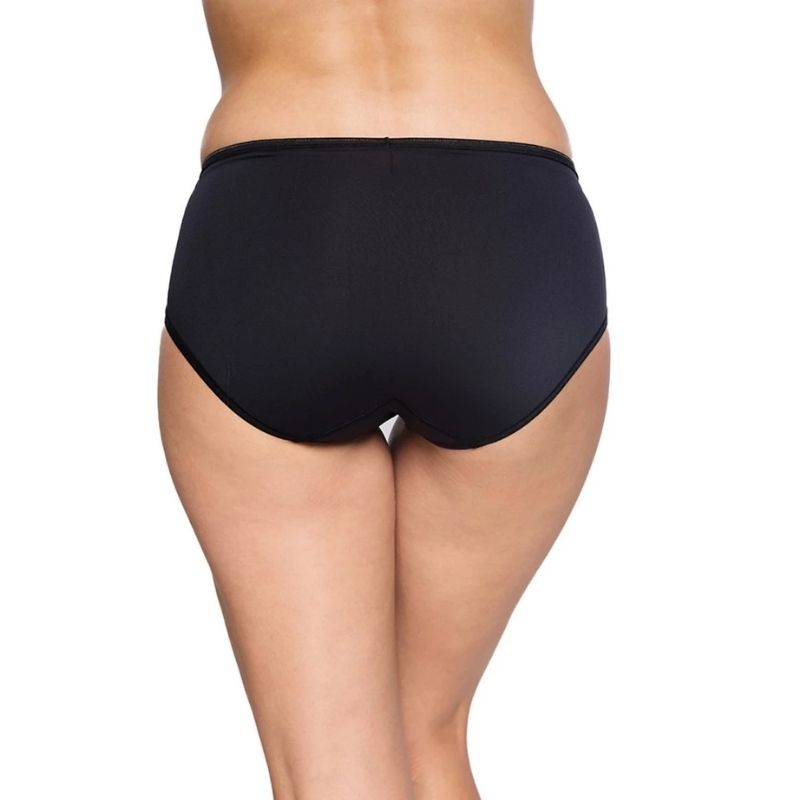 Wacoal Super Soft Nylon Half Panty กางเกงในนวัตกรรมเนียนนุ่ม รูปแบบครึ่งตัว รุ่น WU5S00H/WU3992 สีดำ (BL)