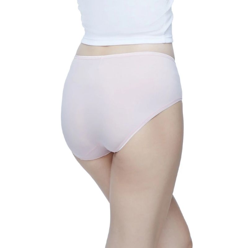 Wacoal Super Soft Nylon Half Panty กางเกงในนวัตกรรมเนียนนุ่ม รูปแบบครึ่งตัว รุ่น WU5S00H/WU3992 สีชมพู (WR)